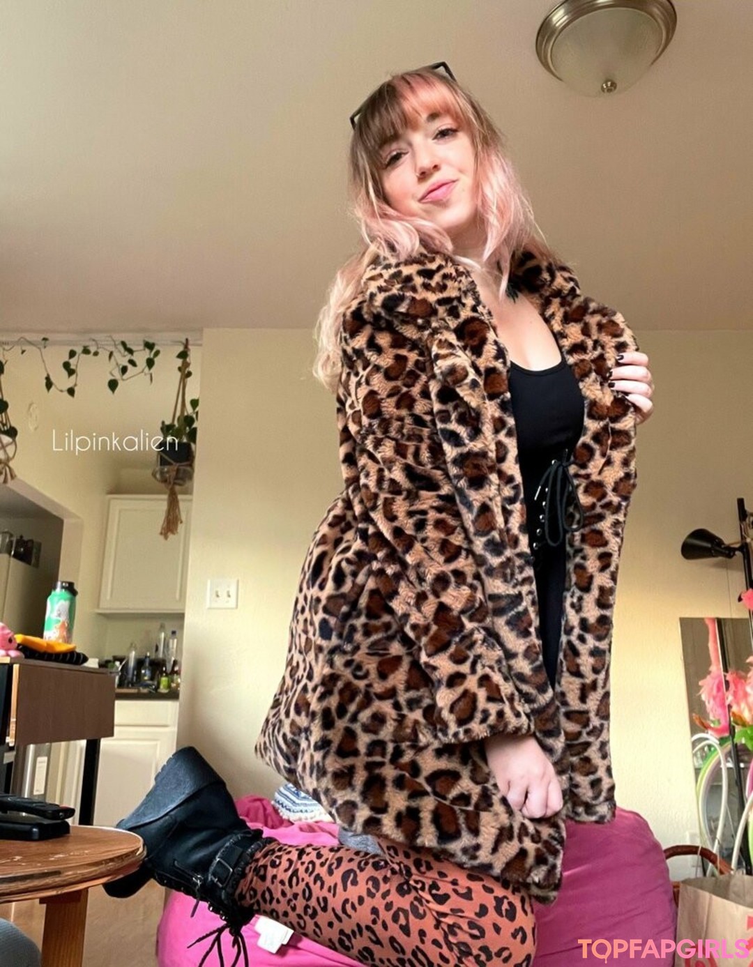 Foto desnuda filtrada de OnlyFans de Lilpinkalien #1099