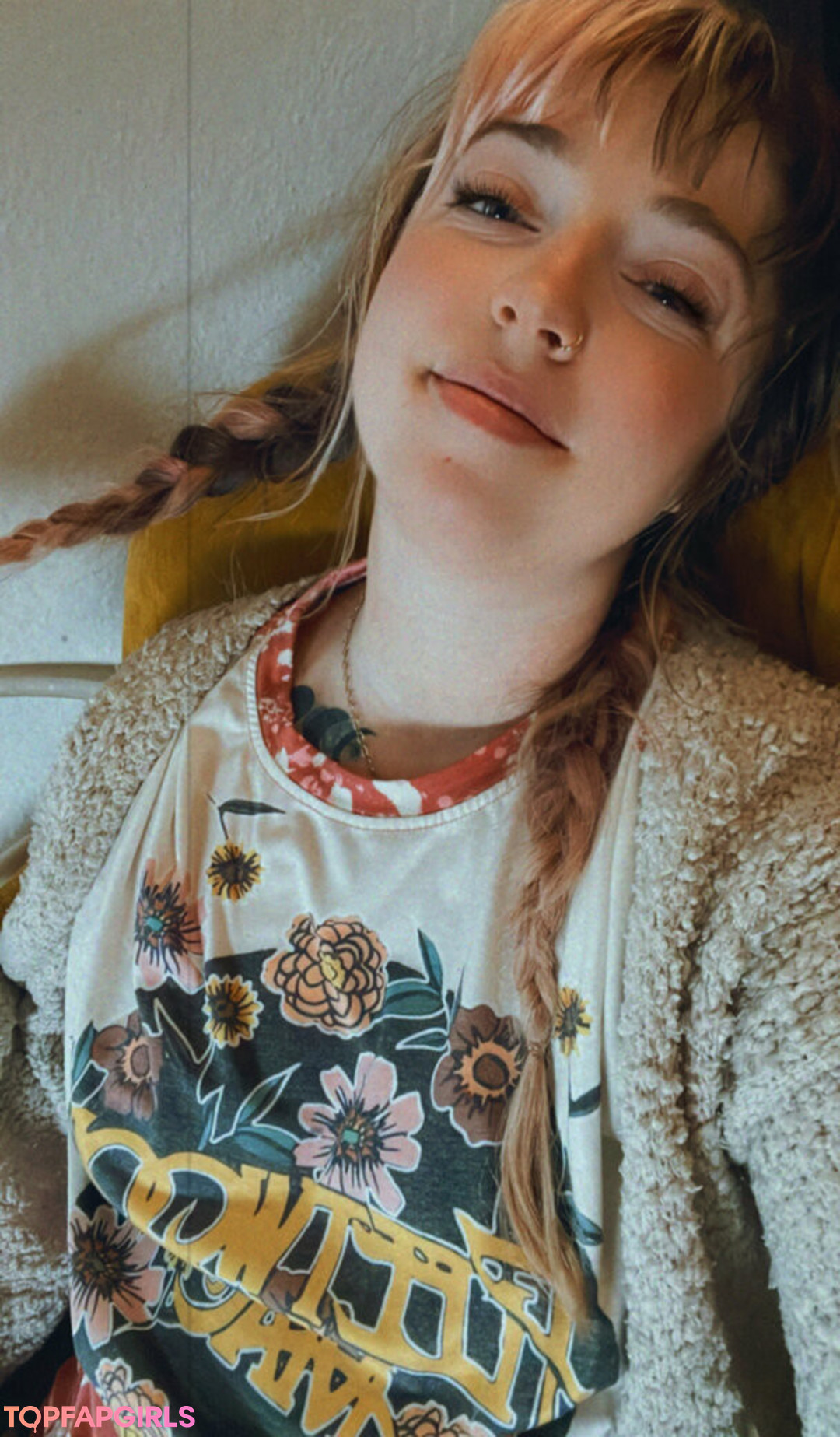 Foto desnuda filtrada de OnlyFans de Lilpinkalien #1677