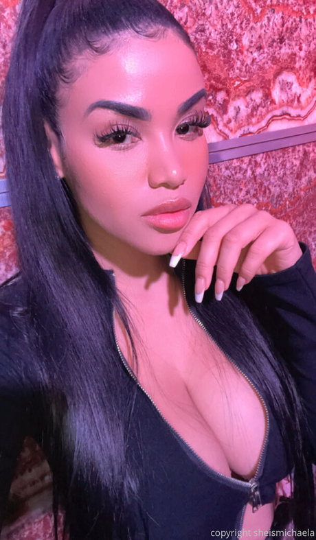 Sheismichaela