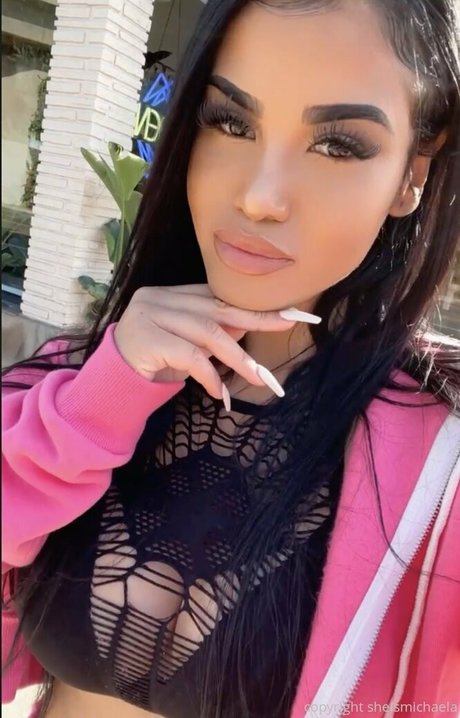 Sheismichaela