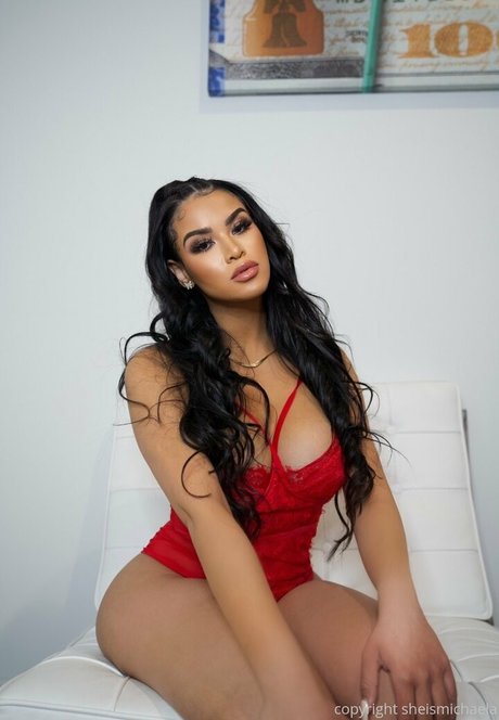 Sheismichaela
