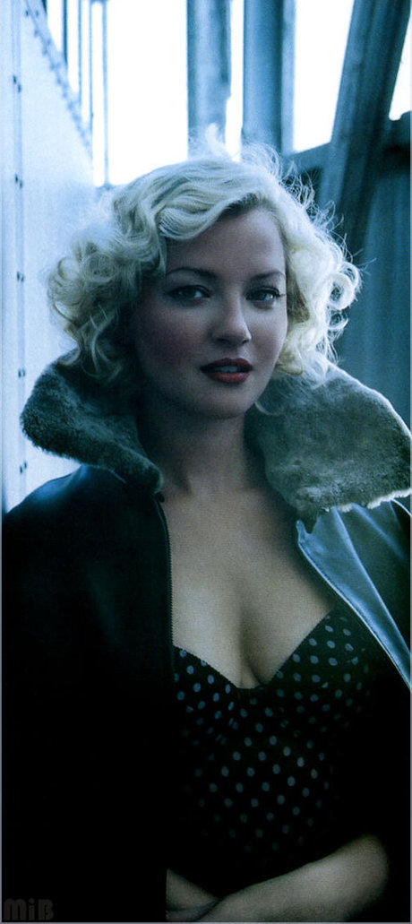 Gretchen Mol