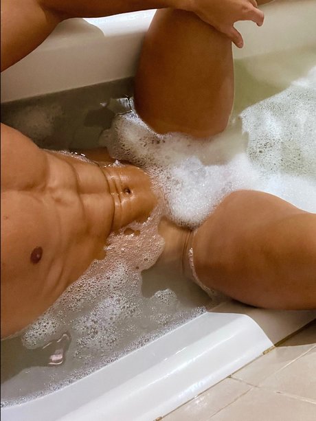 Foto desnuda filtrada de OnlyFans de Lucas