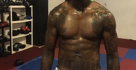 Foto desnuda filtrada de OnlyFans de Sauce Walka