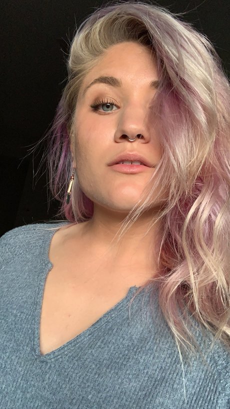 Foto desnuda filtrada de OnlyFans de Deidre