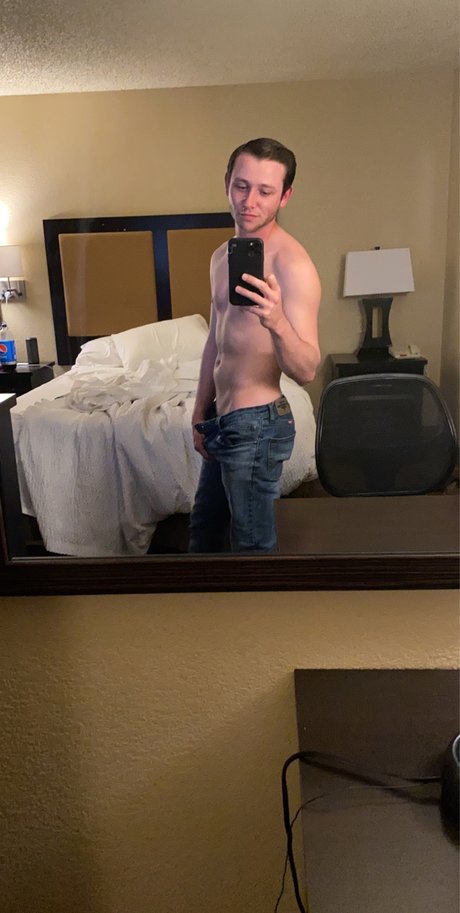 Foto desnuda filtrada de OnlyFans de Chase Evans