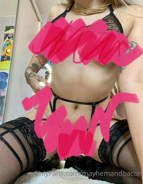 Mayhemandbacon