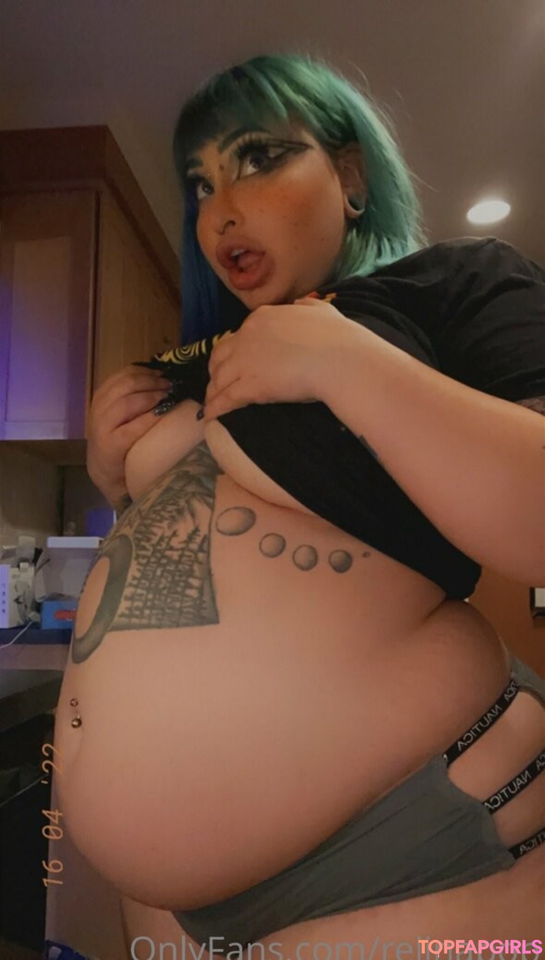 Foto desnuda filtrada de OnlyFans de Reiinapop #1132