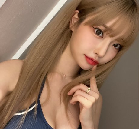 Foto desnuda filtrada de OnlyFans de Se Yeon