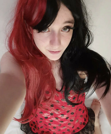 Foto desnuda filtrada de OnlyFans de Senpaispace