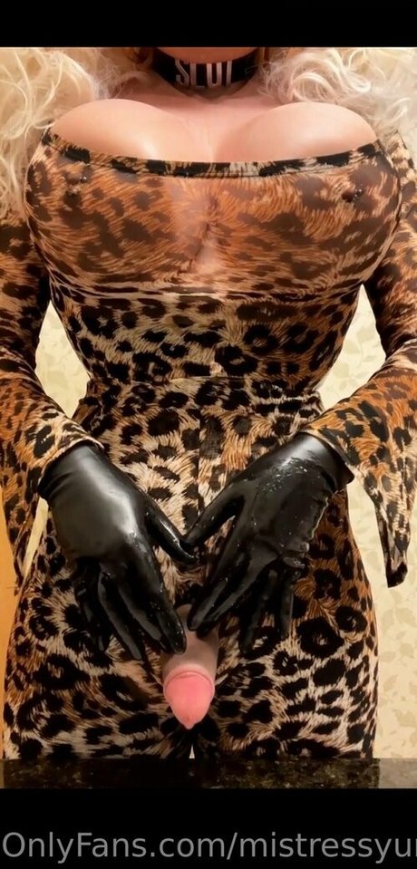 Mistressyumi