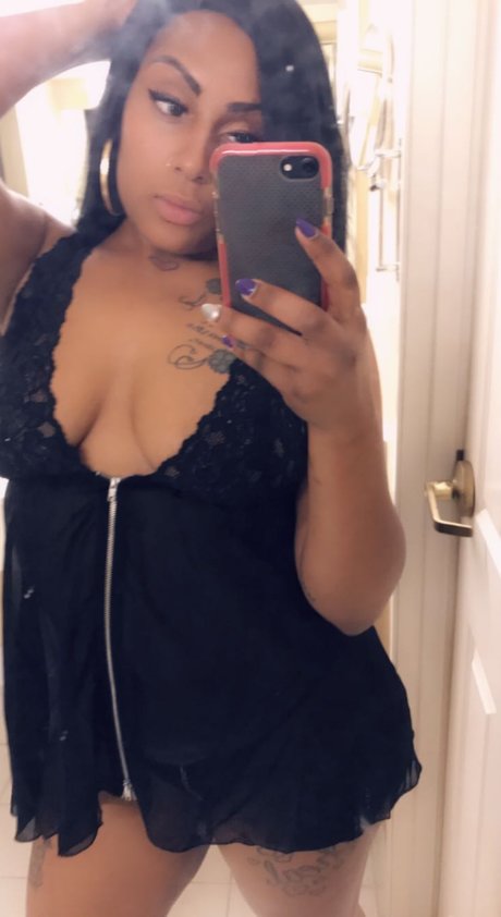 Foto desnuda filtrada de OnlyFans de Stacy Love