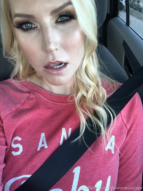 Foto desnuda filtrada de OnlyFans de Vanessa Cage
