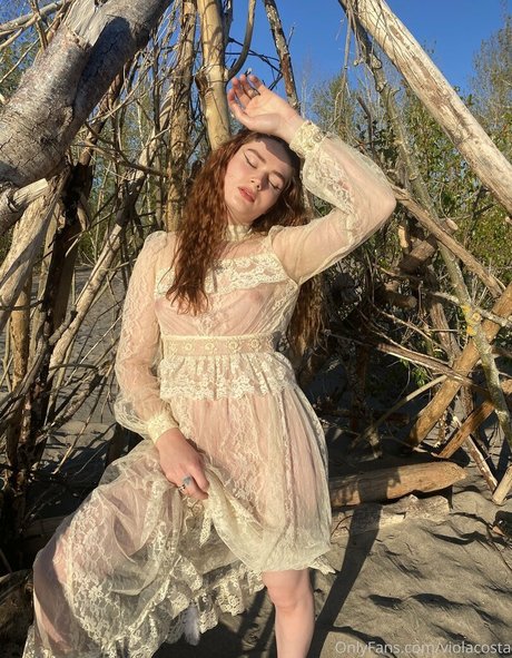 Foto desnuda filtrada de OnlyFans de Floraauclair