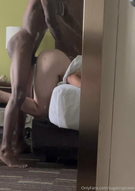 Foto desnuda filtrada de OnlyFans de Sugarrspiceee