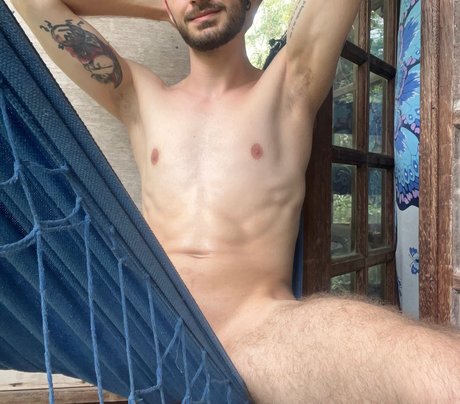 Foto desnuda filtrada de OnlyFans de Mr Bunny