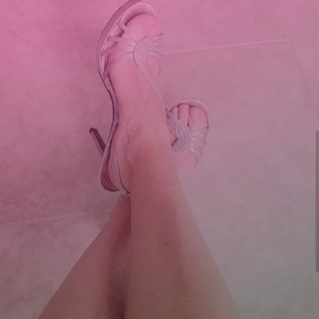 Foto desnuda filtrada de OnlyFans de Kile