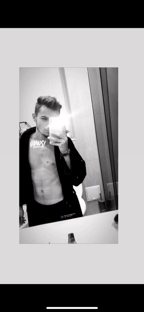 Foto desnuda filtrada de OnlyFans de Joey