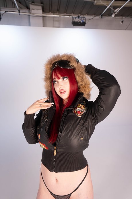  Chun Li  18 Yo Cosplay 