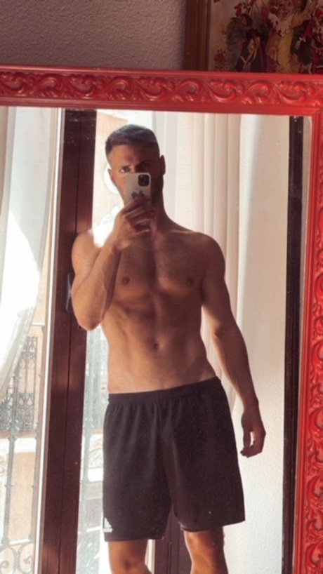 Foto desnuda filtrada de OnlyFans de Sensillocons