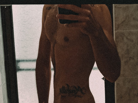 Foto desnuda filtrada de OnlyFans de Davidreams 
