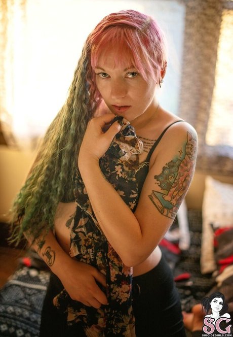Foto desnuda filtrada de OnlyFans de Venomousrose