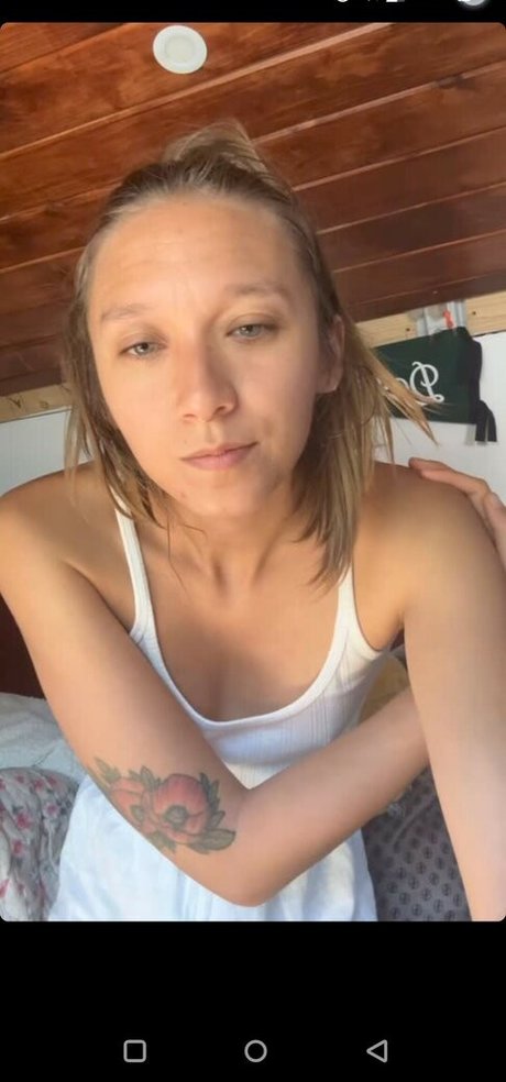 Nikita Crump