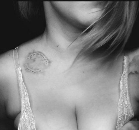 Foto desnuda filtrada de OnlyFans de Feline Anchor