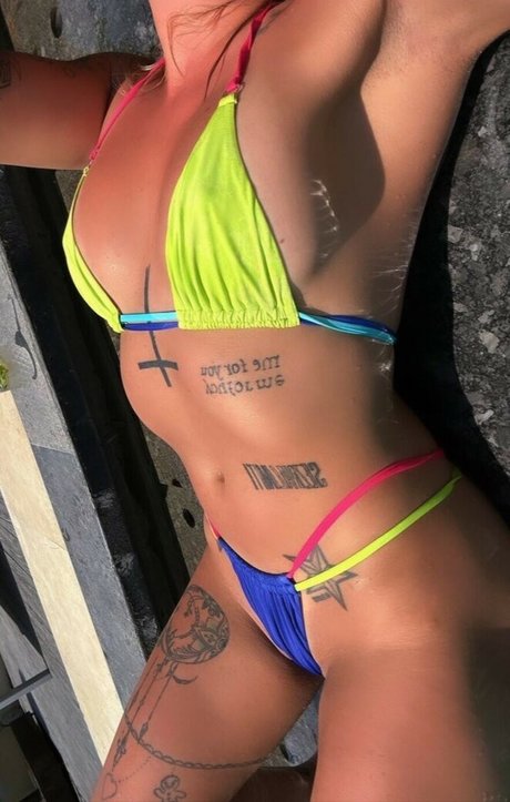 Silvia And Eveline Dellai