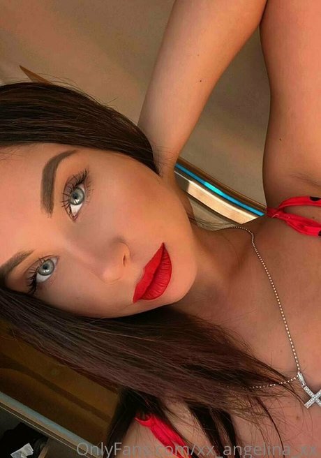 Xxangelinaxx