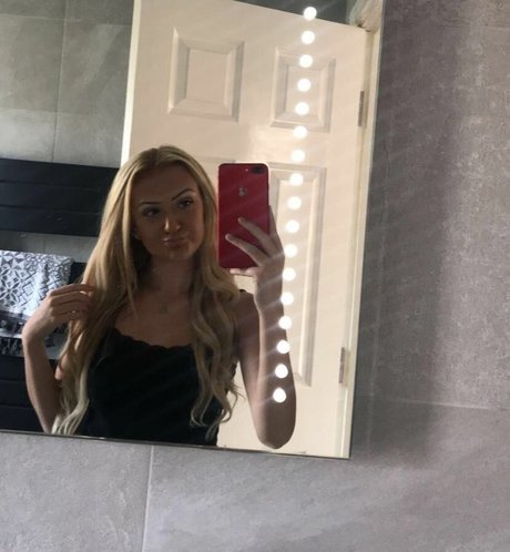 Lily Mcalpine