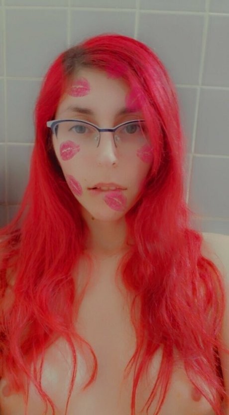 Foto desnuda filtrada de OnlyFans de Littleeevee66