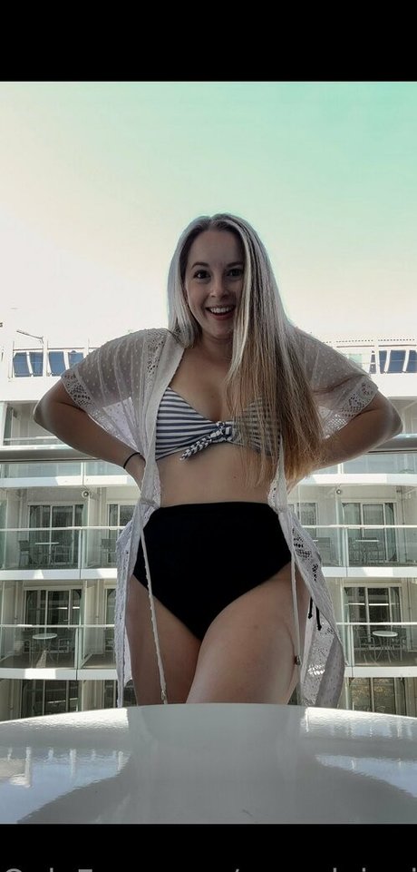 Porcelainpiggiesff