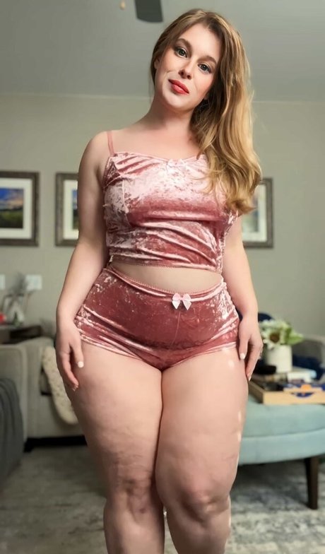 Curvykrysta
