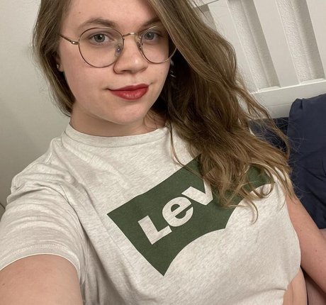 Foto desnuda filtrada de OnlyFans de Lina Love