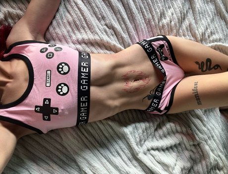 Foto desnuda filtrada de OnlyFans de Ellexxaurus