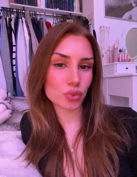 Foto desnuda filtrada de OnlyFans de Carmen Blair