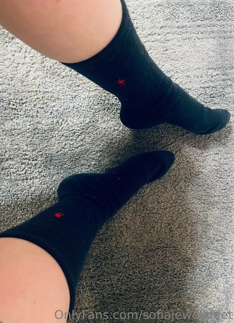 Foto desnuda filtrada de OnlyFans de Sofiajewelsfeet