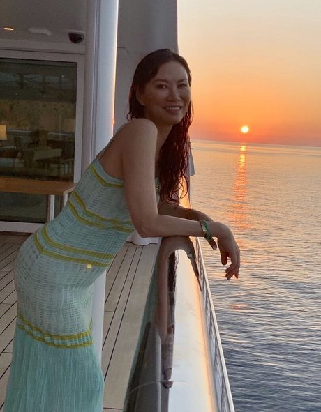 Foto desnuda filtrada de OnlyFans de Wendi Deng Murdoch