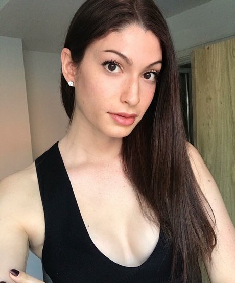 Kimberly Apasara Thomas