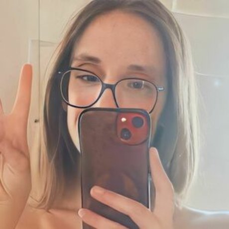 Ashley Victoria Robinson