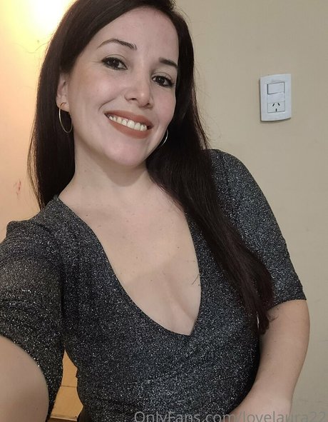 Lovelaura22