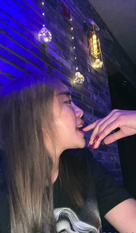 Foto desnuda filtrada de OnlyFans de Salvaje2022