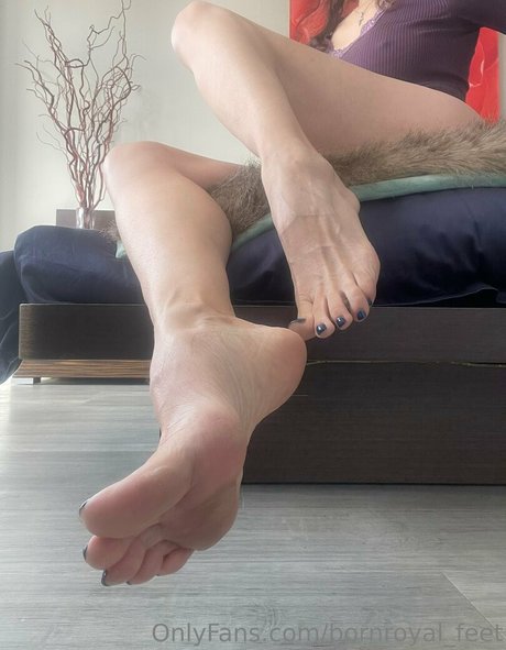 Bornroyalfeet