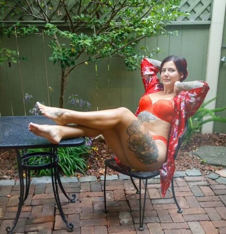 Foto desnuda filtrada de OnlyFans de Caresse Simonaro