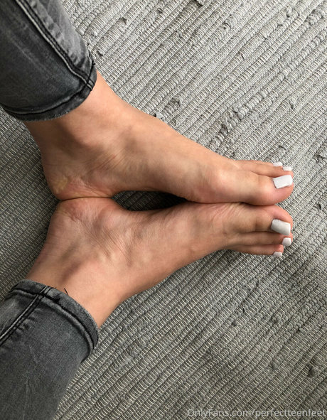 Perfectteenfeet