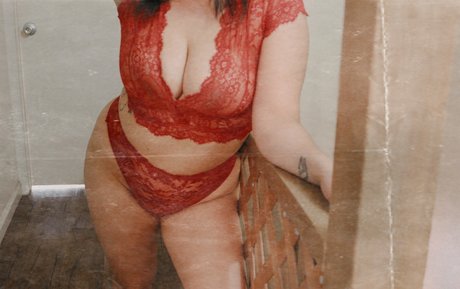 Foto desnuda filtrada de OnlyFans de Honeyxxxbearr