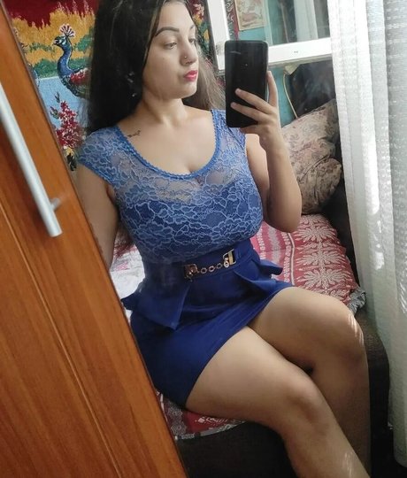 Foto desnuda filtrada de OnlyFans de Ionela Madalina