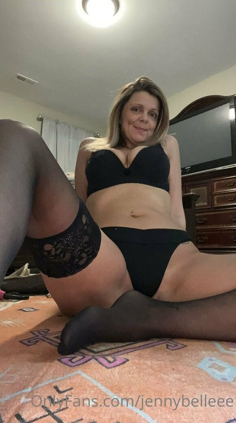 Jennybelleee