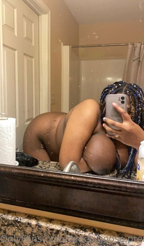 Foto desnuda filtrada de OnlyFans de Coochgoosepremium